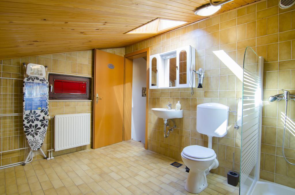 Aura Guesthouse Lublana Zewnętrze zdjęcie